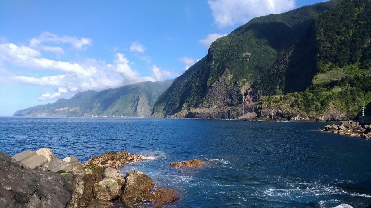 Ape Esquerdo * Sao Vicente (Madeira)